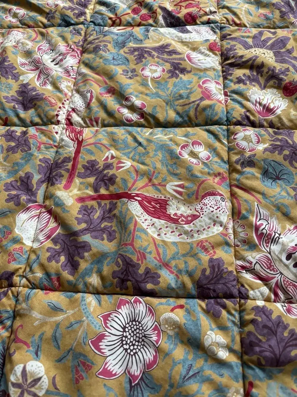 William Morris At Home Strawberry Thief Quilt Comforter full/Queen 88